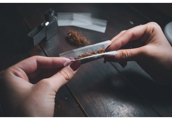 How To Soften Tobacco And Choose Paper For Making Roll-your-own Cigarettes At Home?